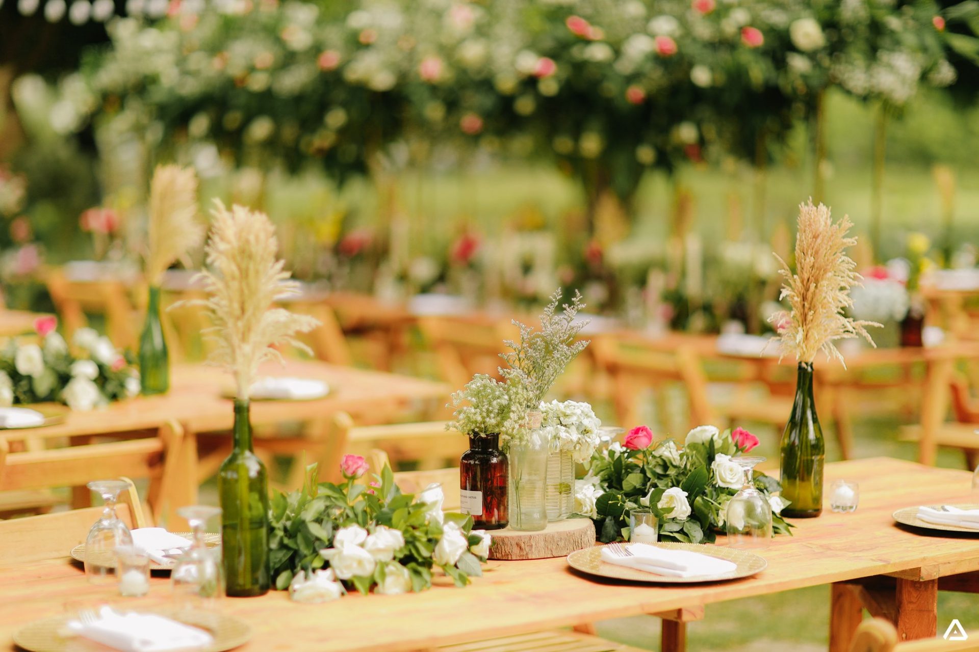 A Gorgeous Outdoor Reception at Andreyanna's Garden - Pampanga Weddings ...